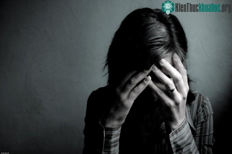 Cô đơn và nghiện Facebook cũng có thể là triệu chứng của trầm cảm.