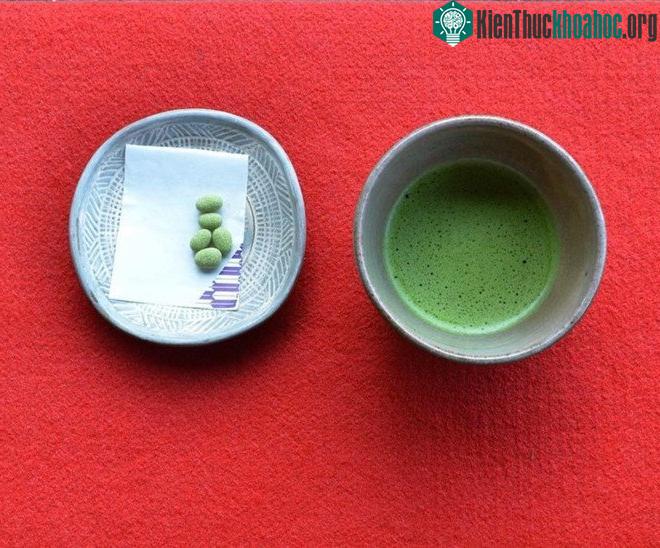 Matcha có nhiều lợi ích cho sức khỏe, bao gồm giảm cân. (Ảnh: @jadeleafmatcha / Instagram).