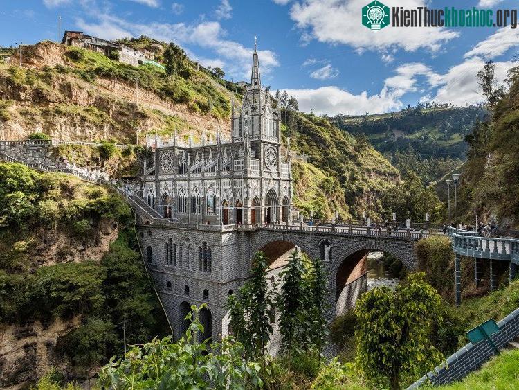 Nhà thờ Las Lajas