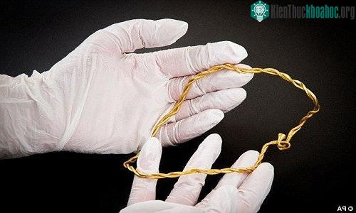 Những món đồ trang sức có niên đại 2.500 năm.
