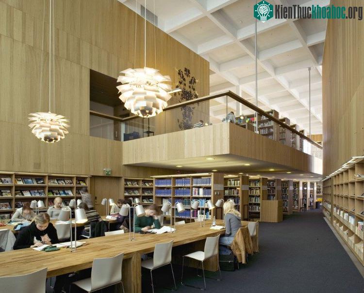 Ở Phần Lan ai cũng mê đọc sách