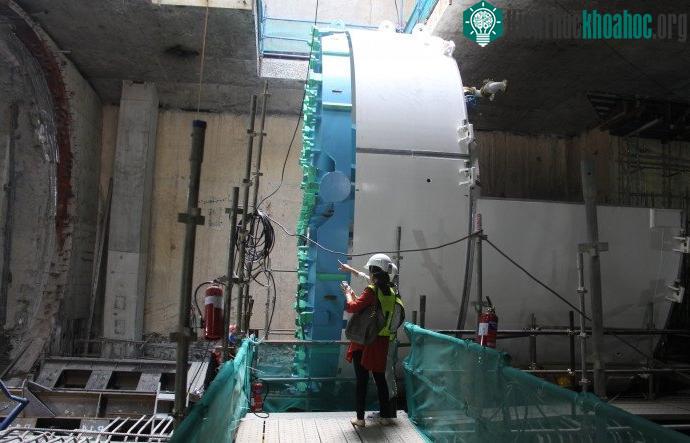 Công trình thi công xây dựng đoạn ngầm từ Nhà hát TP.HCM đến ga Ba Son thuộc gói thầu số 1b do liên danh nhà thầu Shimizu-Meada (Nhật) thi công