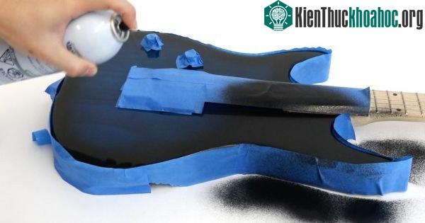 Kỹ thuật Electrick sử dụng các điện cực gắn vào vật thể để xác định nơi xảy ra điểm chạm.