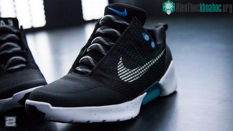 Nike HyperAdapt 1.0.