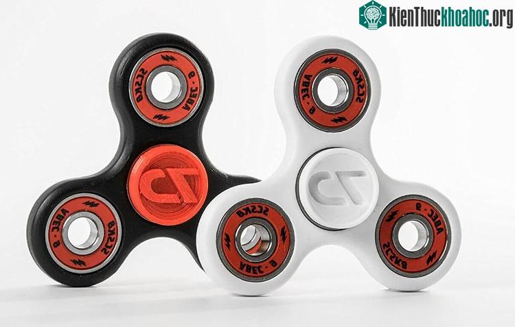 Cách đo đạc để biết Fidget Spinner xoay được trong bao lâu khi không có đồng hồ ảnh 0