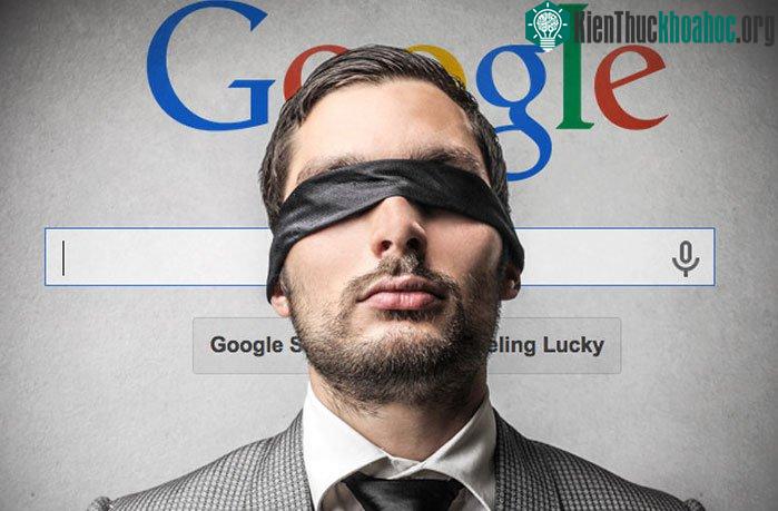 Việc tìm kiếm thông tin trên Internet có thể đem lại cảm giác mạnh đến mức, chúng ta vẫn cảm thấy mình thông minh hơn.