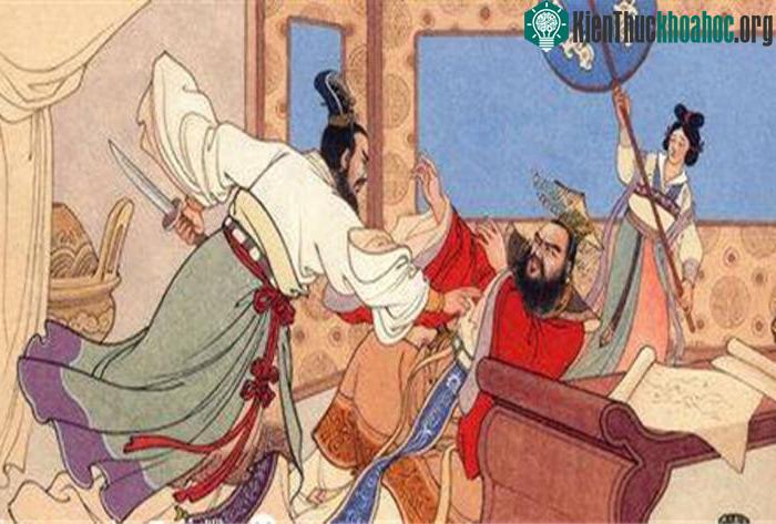 Nhiếp Chính xông vào phòng thích sát Hàn tướng Hiệp Lũy. (Ảnh: Sohu).