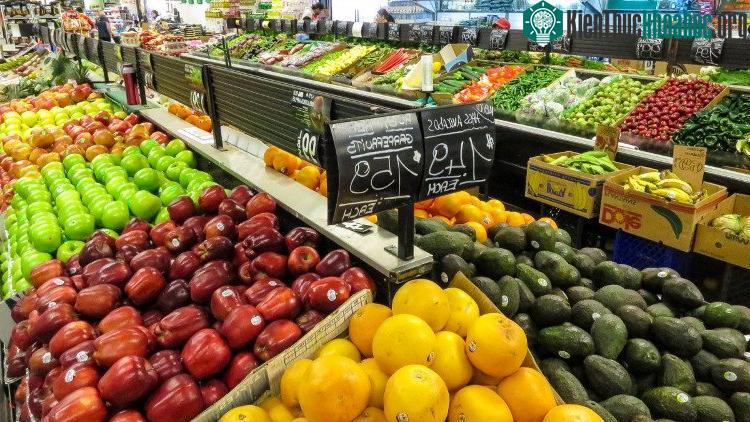 Dù rau củ siêu thị không hoàn toàn tươi nhưng bạn cũng đừng quá lo lắng về chất lượng.
