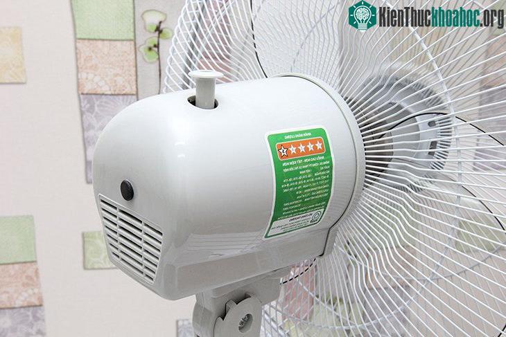 Động cơ quạt bị nóng nếu thường xuyên sử dụng công suất tối đa.