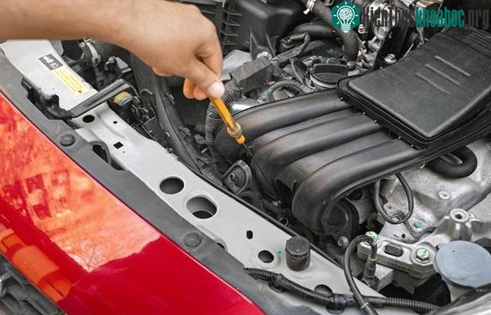 Sự quá nhiệt là nguyên nhân chính dẫn đến hiện tượng ắc quy chết sớm.