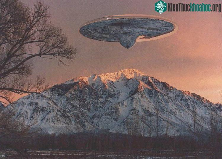 Stanton Terry Friedman, nhà nghiên cứu về các vật thể bay không xác định (UFO) người Mỹ mới đây đã tiết lộ 5 lý do hàng đầu buộc chính phủ các nước phải giữ bí mật về UFO. Xem thêm tại đây