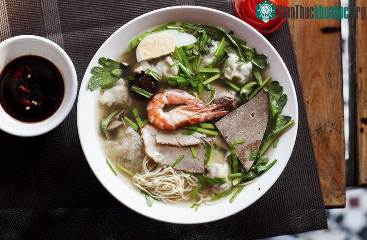 Ăn khuya luôn gây tác động xấu đến hệ thần kinh, ảnh hưởng đến chất lượng của giấc ngủ.
