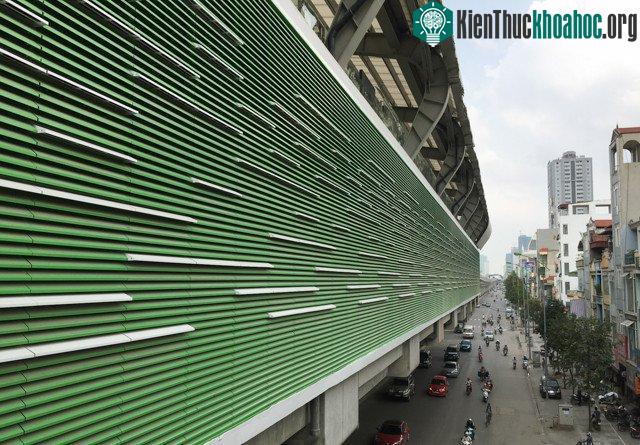 Nhà ga La Khê từ tầng 2.