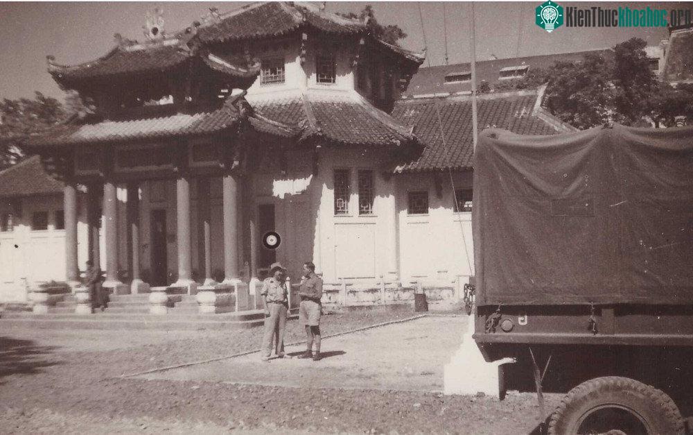 Một góc khu hội chợ triển lãm ở Hà Nội.