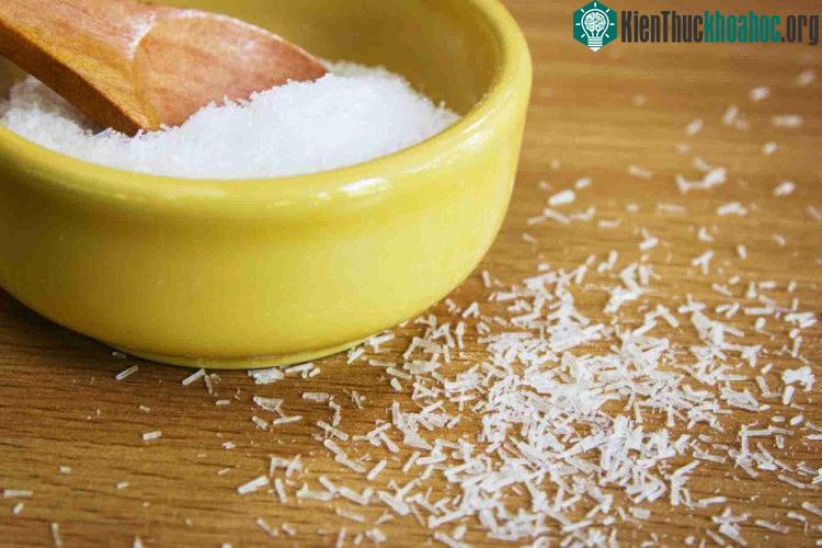 Hiệu ứng giả dược là lí do phù hợp nhất để giải thích cho việc ăn bột ngọt cảm thấy mệt mỏi.