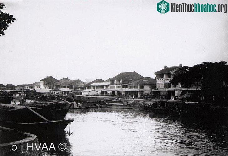 Bến Mỹ Tho ở Chợ Lớn (nay là đại lộ Võ văn Kiệt, đoạn gần cầu Chà Và), 1904.