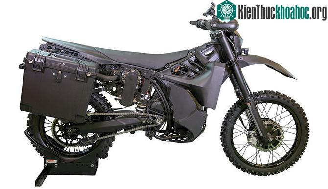 SilentHawk cũng có thể chạy bằng nhiên liệu máy bay phản lực.