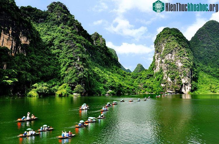 Nước ta nằm trong vùng nội chí tuyến nên khí hậu mang tính chất nhiệt đới. (Ảnh minh họa).