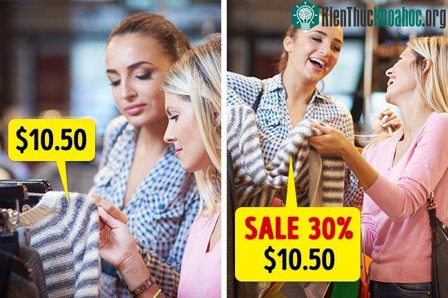 Nhiều cửa hàng đã cố tình niêm yết, đẩy giá lên cao rồi sale "khủng".