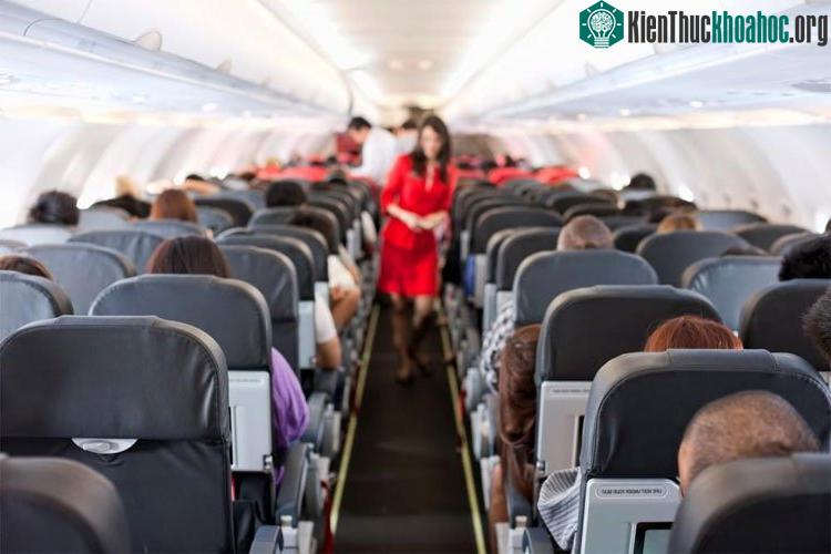 Ý nghĩa của âm thanh này khác nhau giữa các hãng hàng không. (Ảnh: Getty Images).