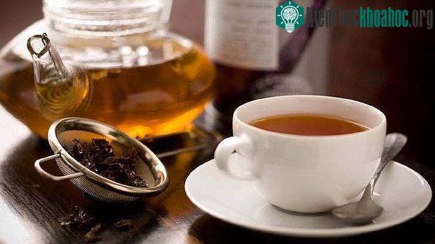 Điều quan trọng nhất là bạn phải luôn đợi trà phôi ra trong 5 phút.