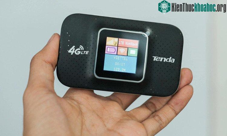 Bạn có thể sử dụng cục phát 3/4G để tạo điểm truy cập Wi-Fi cho smartphone và máy tính.