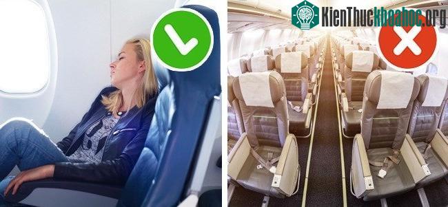 Ghế ngồi gần cửa sổ là chỗ tốt nhất cho giấc ngủ.