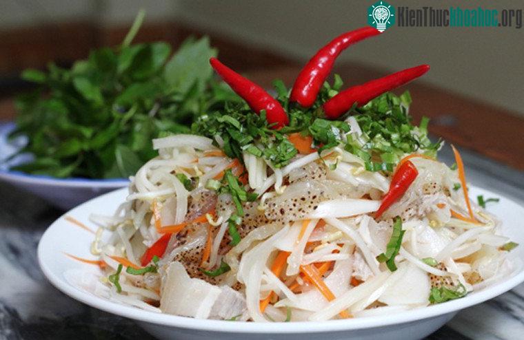 Tuyệt đối không cho trẻ em ăn sứa, kể cả sứa đã chế biến. (Ảnh minh họa).