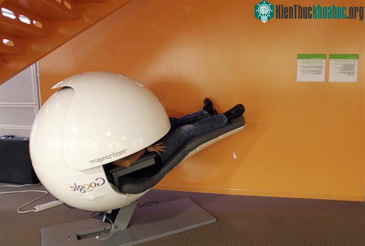 Thiết bị ngủ độc đáo tại văn phòng Mountain View của Google.
