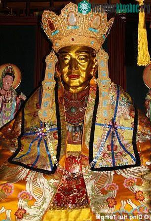 Thiền sư Ci Xian là người Ấn Độ.