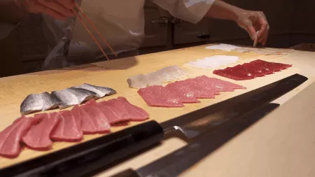 Trong quá khứ, quá trình rèn luyện để đạt được Itamae cần nhiều hơn một thập kỷ.
