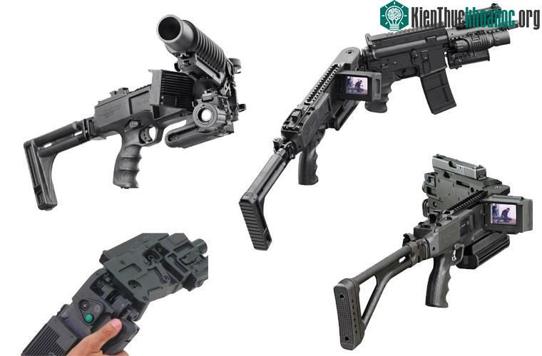 Súng có thể gắn nhiều loại súng khác nhau từ súng ngắn, súng tiểu liên đến cả súng phóng lựu khi cần thiết.