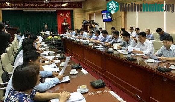 Bộ Y tế họp khẩn về tình trạng dịch bệnh bùng phát. (Ảnh: Internet).