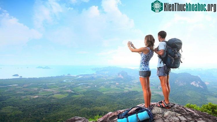 Có thể bạn thích đi du lịch vì sở hữu gene "phiêu lưu" DRD4-7R. (Ảnh: internet).