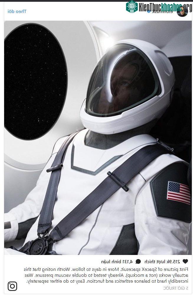 Elon musk công bố hình ảnh chính thức về bộ đồ phi hành gia mới.
