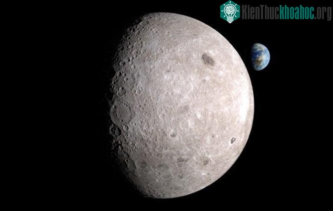 Vệ tinh Nimbus ghi lại hình ảnh bão từ trên cao. (Ảnh: NASA).