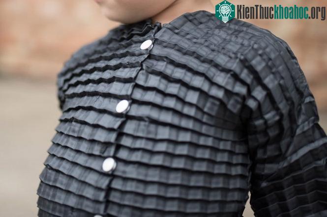 Cấu trúc vải được mô phỏng theo kỹ thuật xếp giấy Origami ứng dụng trong chế tạo vệ tinh