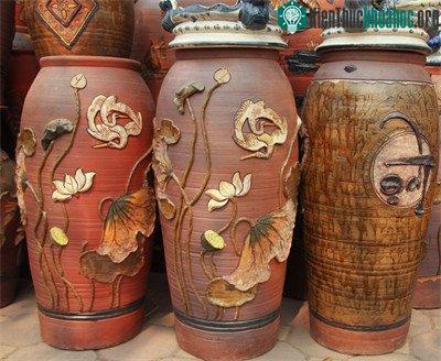 Bình gốm.