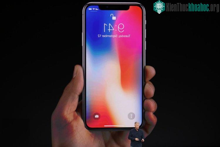 Cận cảnh iPhone X.
