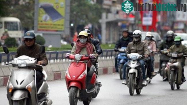 Hôm nay miền Bắc tiếp tục se lạnh và có mưa.