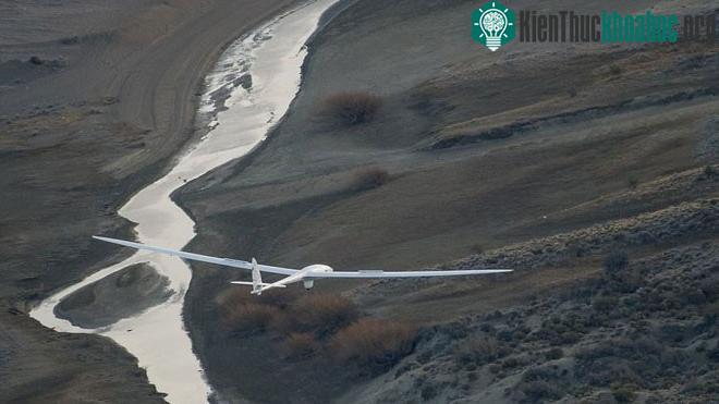 Perlan 2 ở độ cao 14km nhìn xuống đất.