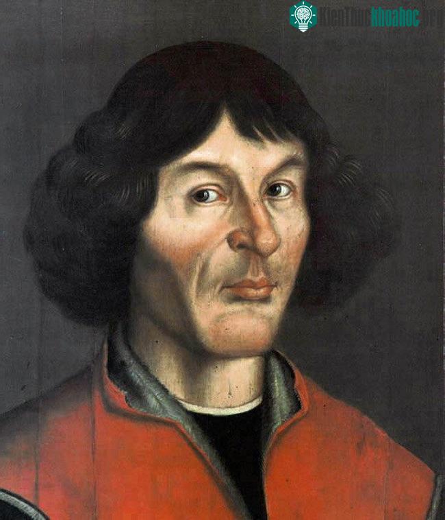 Nicolaus Copernicus (IQ: 160-200)