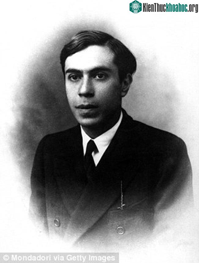 Ettore Majorana (IQ: 183-200)
