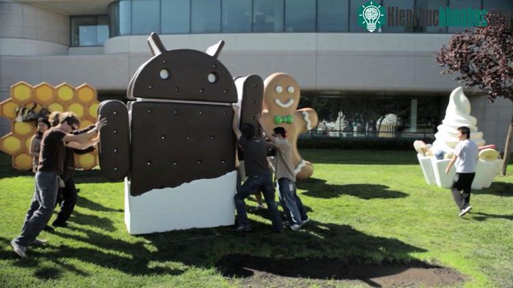 ICS kết hợp nhiều tính năng tablet từ Honeycomb cùng khuynh hướng smartphone của Gingerbread.