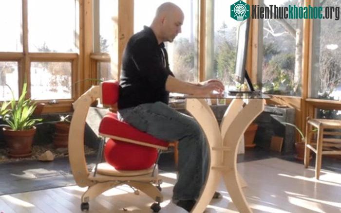 Sprang Chair.