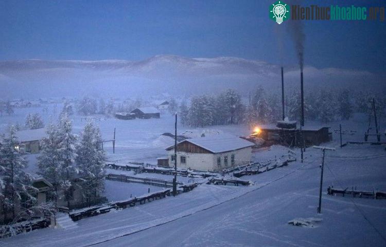 Ngôi làng Oymyakon hiện lên khung cảnh như trong truyện cổ tích.
