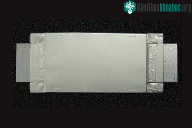 Dòng pin sử dụng vật liệu anode được làm từ oxit niobium titanium.