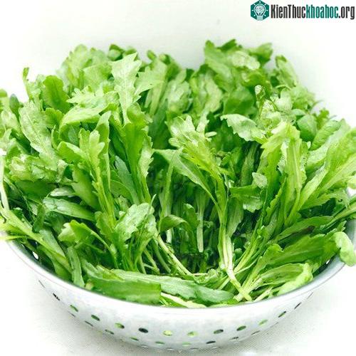Rau cải cúc.