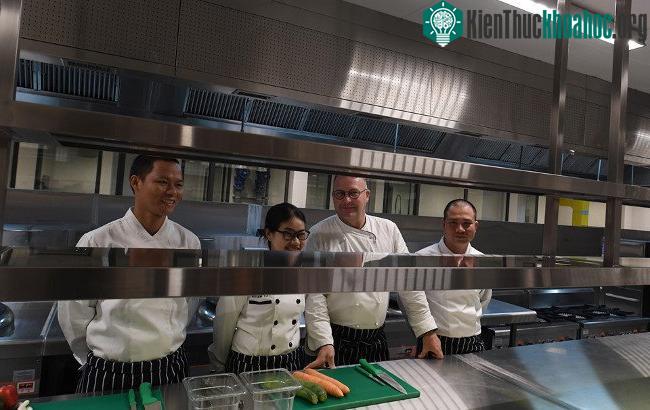 Đầu bếp được chọn lọc từ các khách sạn trong hệ thống Marriott