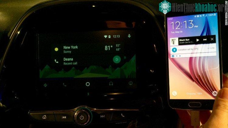 Smartphone đang có nhiều đất dụng võ hơn trên xe hơi.